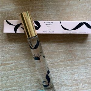 Estee Lauder Modern Muse Rollerball